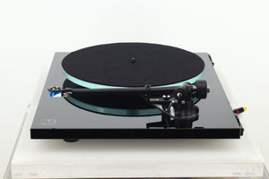 Rega Planar 3 Turntable - Black / Elys 2 Cartridge