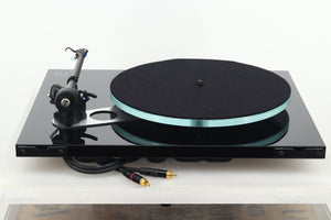Rega Planar 3 Turntable - Black / Elys 2 Cartridge