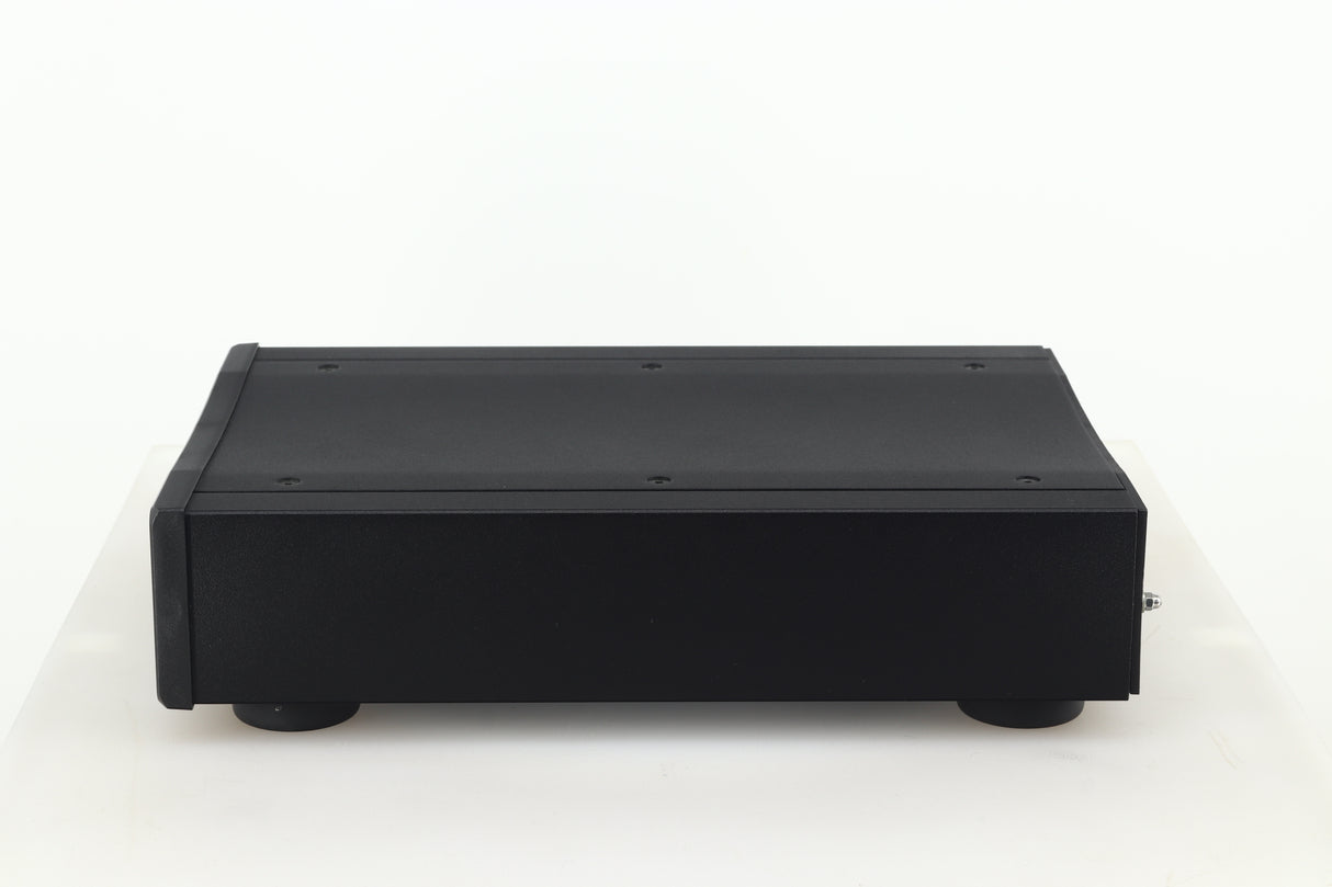 Rega DAC-R Digital Analogue Converter