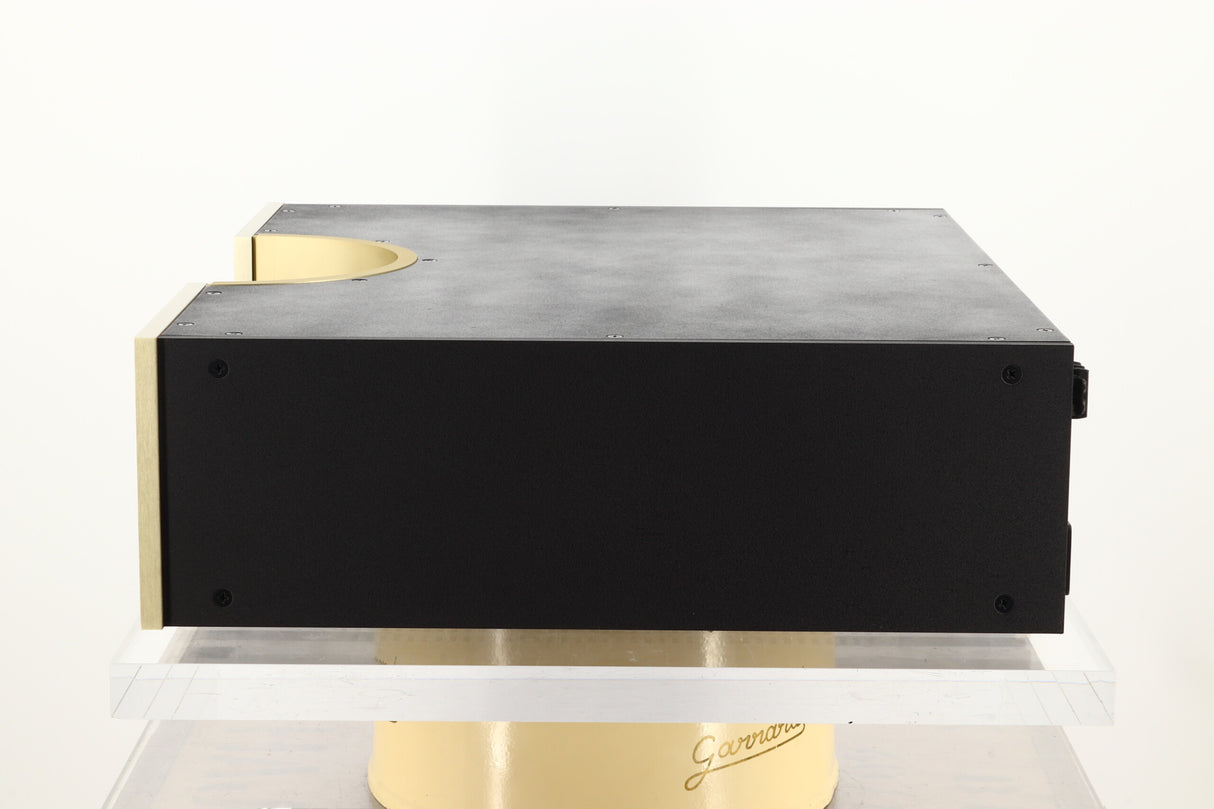 Conrad Johnson CT5 Pre Amplifier
