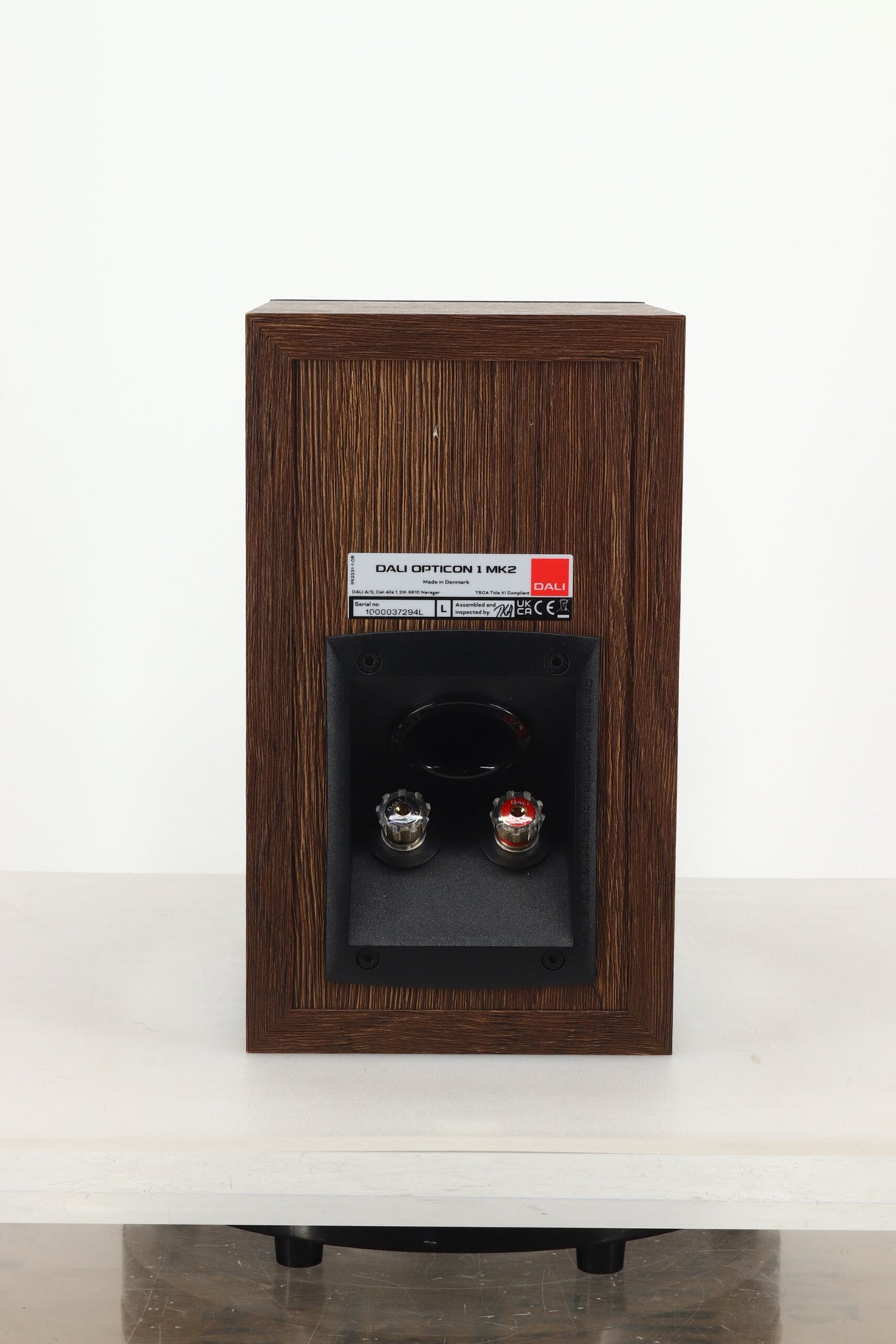 Dali Opticon 1 Mk2 Standmount Speakers - Tobacco Oak