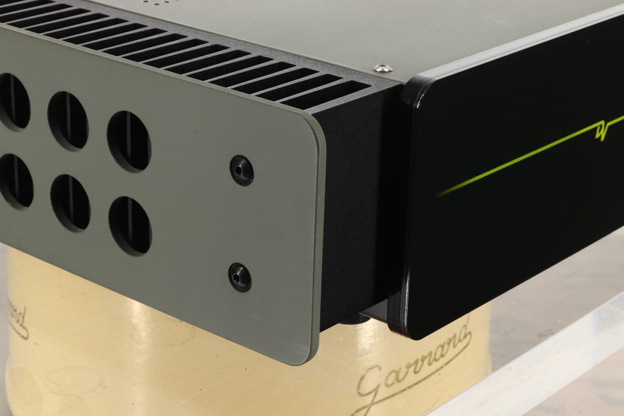 Dynavector HX100 Power Amplifier