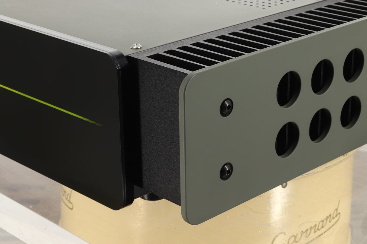 Dynavector HX100 Power Amplifier