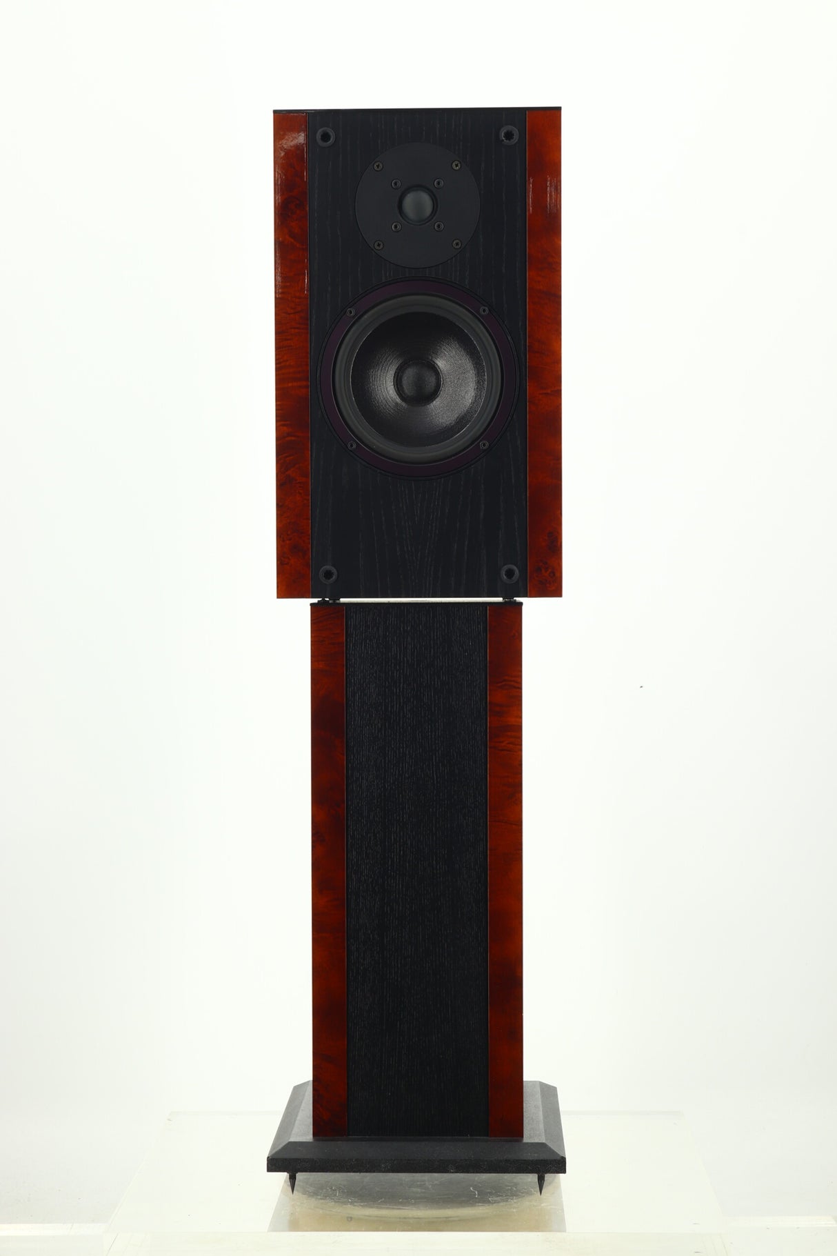 Heybrook Quartet Loudspeakers - Black/Walnut & Stands