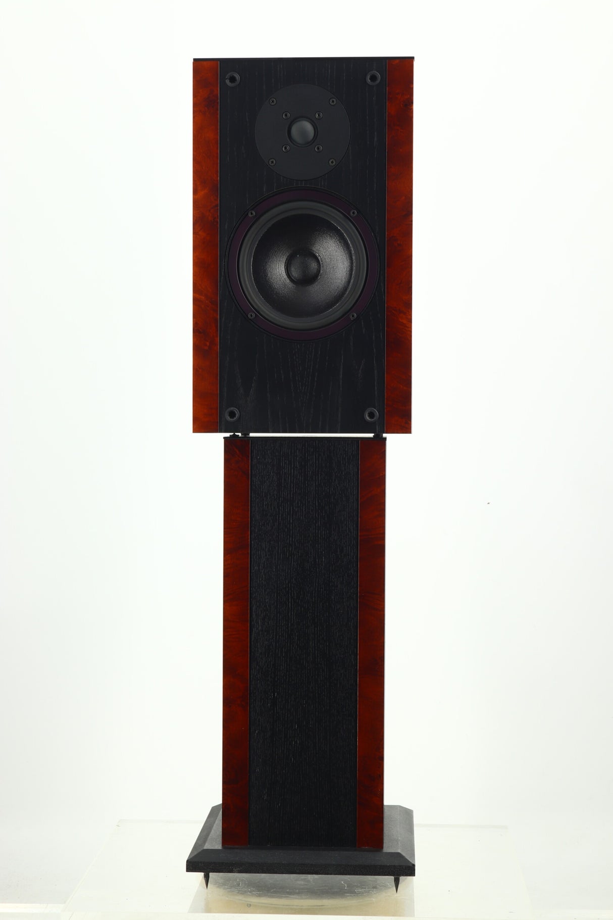Heybrook Quartet Loudspeakers - Black/Walnut & Stands