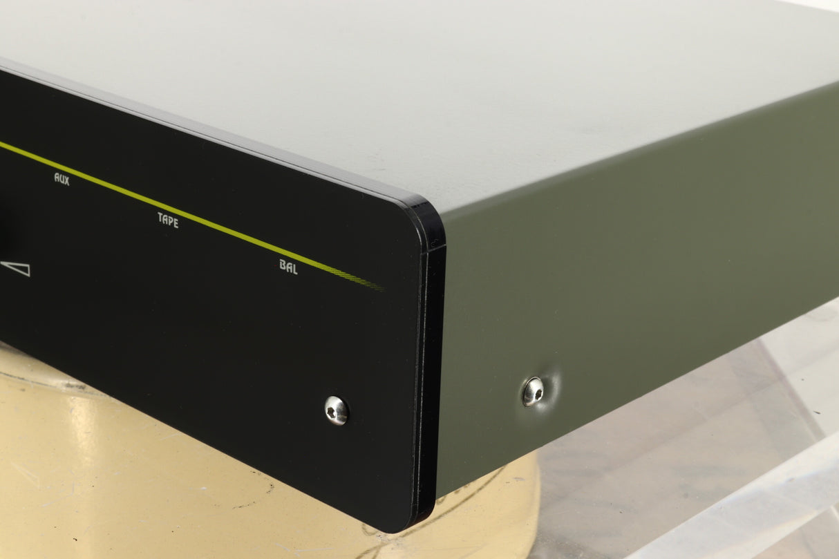 Dynavector L-300 Pre Amplifier inc. Phonostage