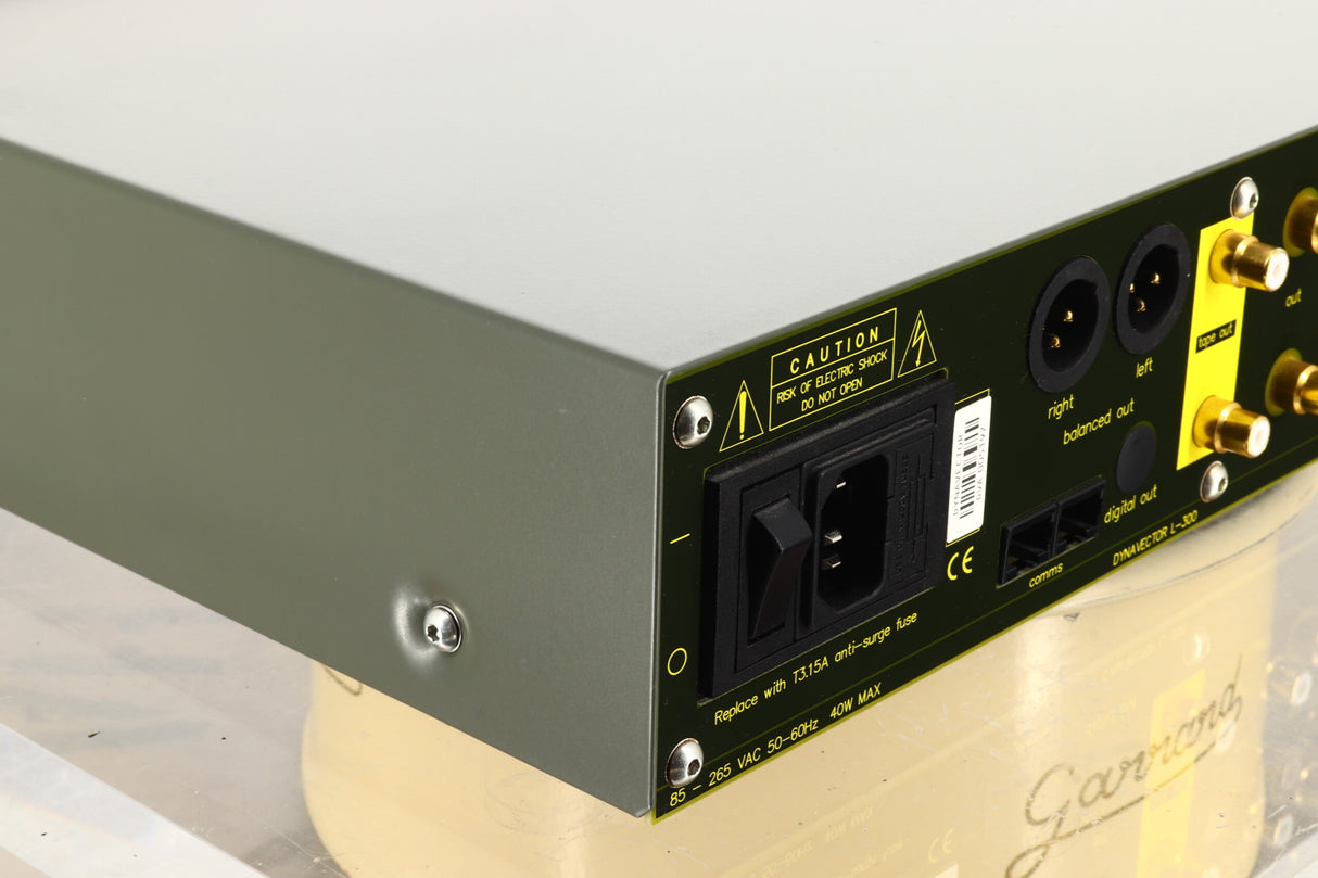 Dynavector L-300 Pre Amplifier inc. Phonostage