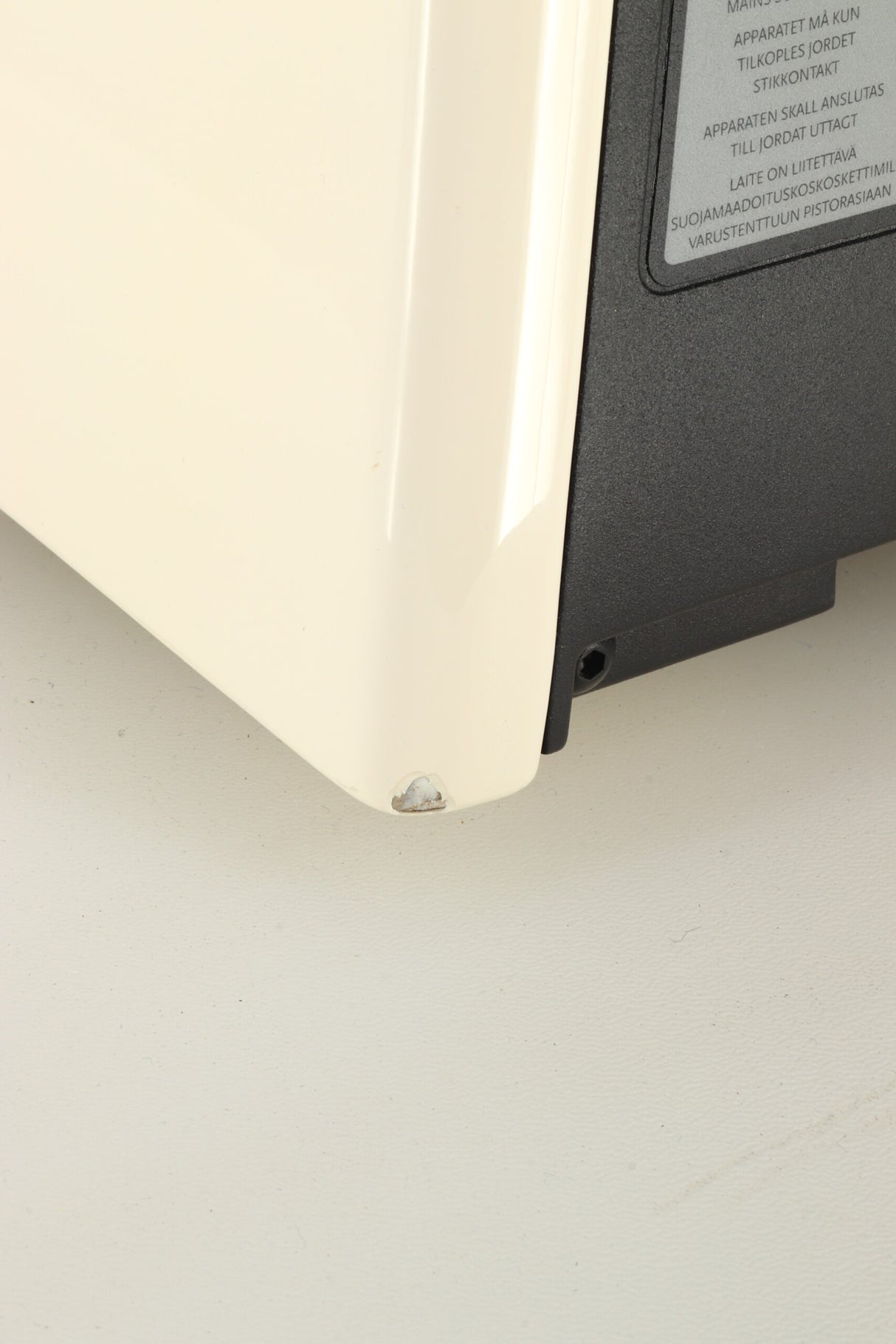 Meridian DSP3200 Standmount Speakers - White