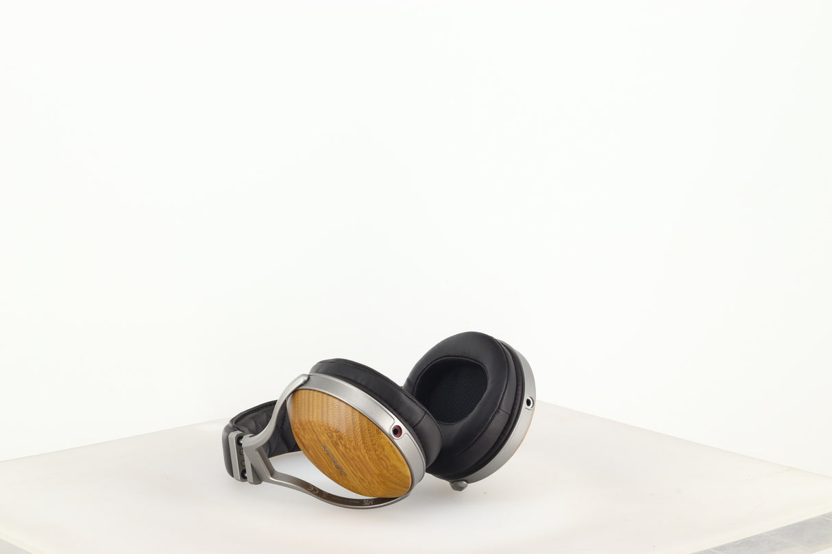 Denon AH-D9200 Headphones