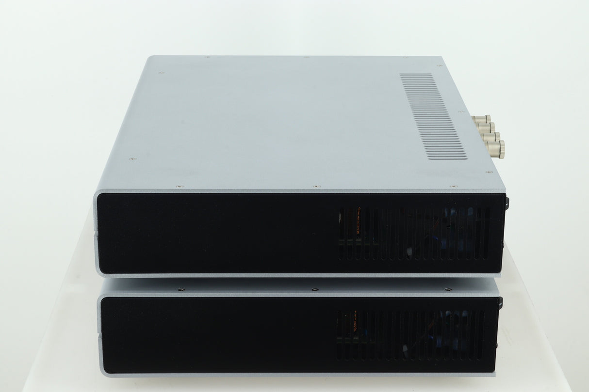 PS Audio M700 Monoblock Amplifiers - Silver