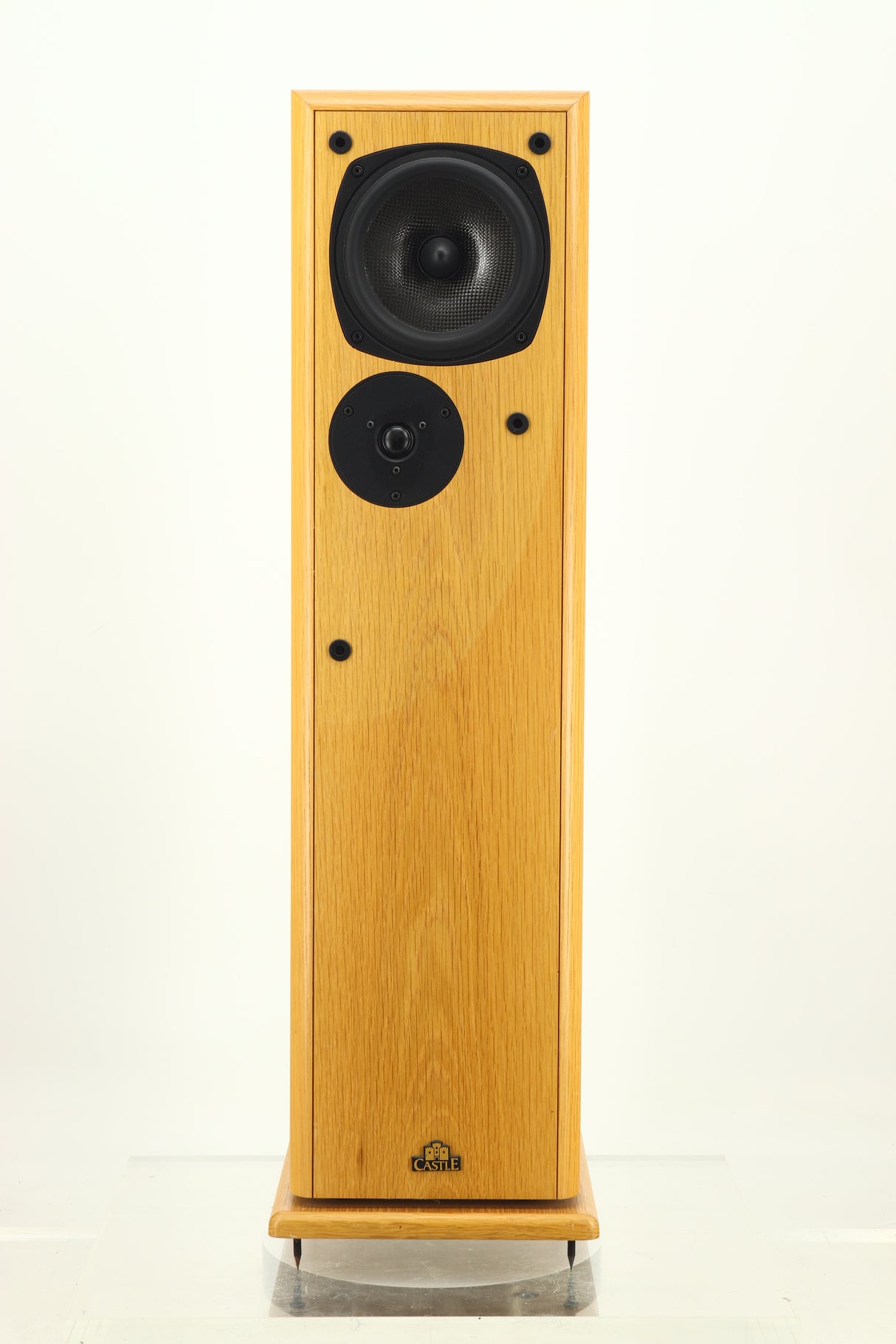 Castle Severn 2SE Floorstanding Speakers - Light Oak