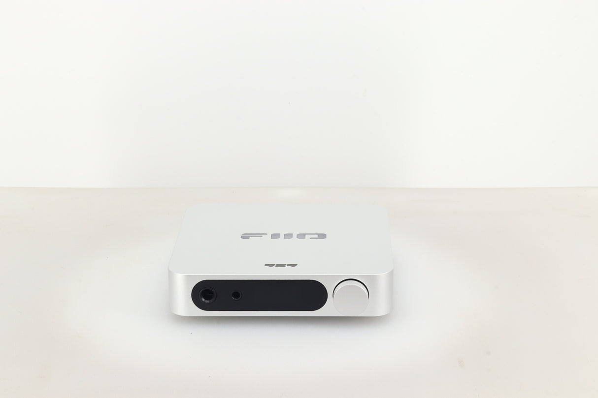 FiiO K11 R2R DAC / Headphone Amplifier