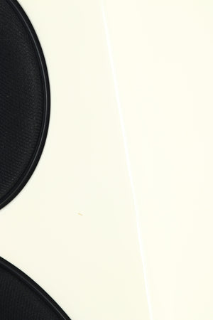 Meridian DSP3200 Loudspeakers – White / Stands