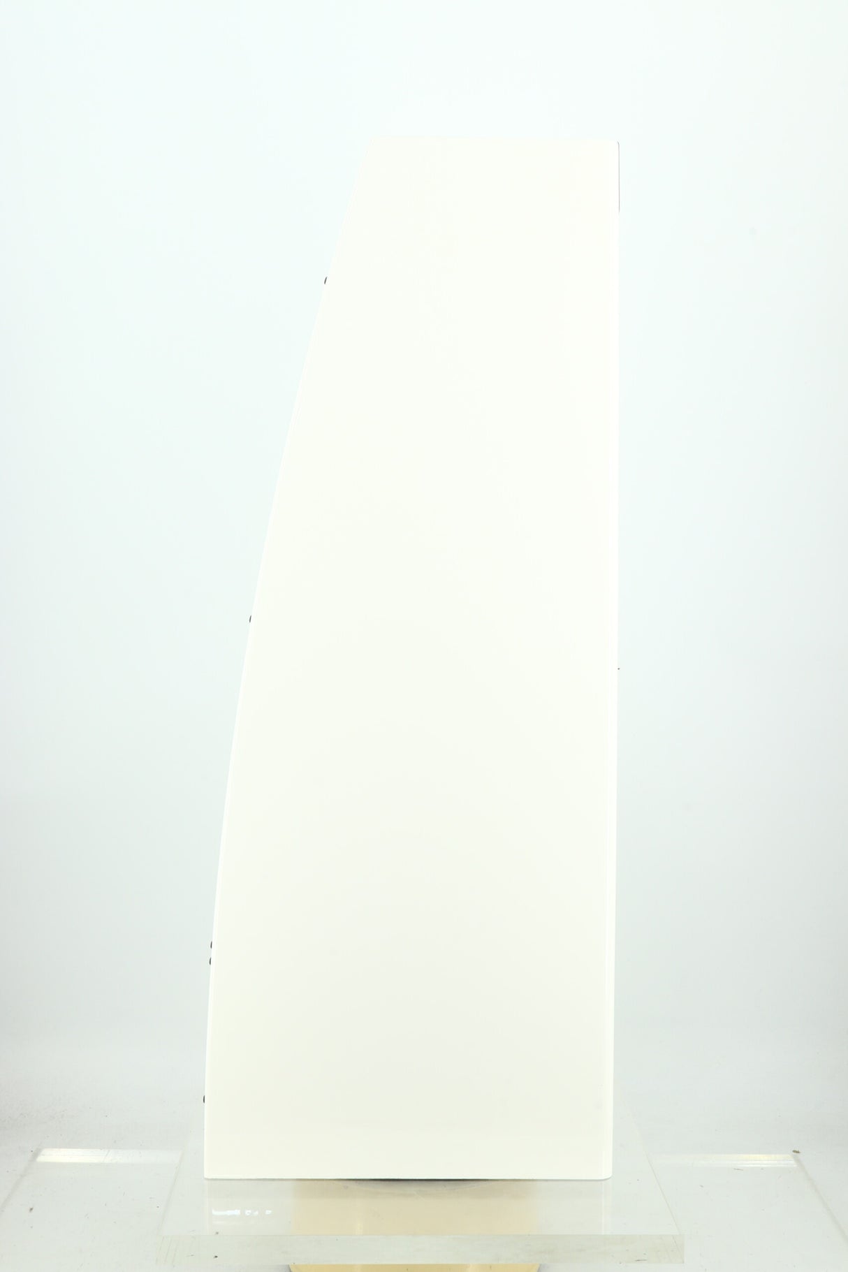 Meridian DSP5200.2 Floorstanding Speakers - White