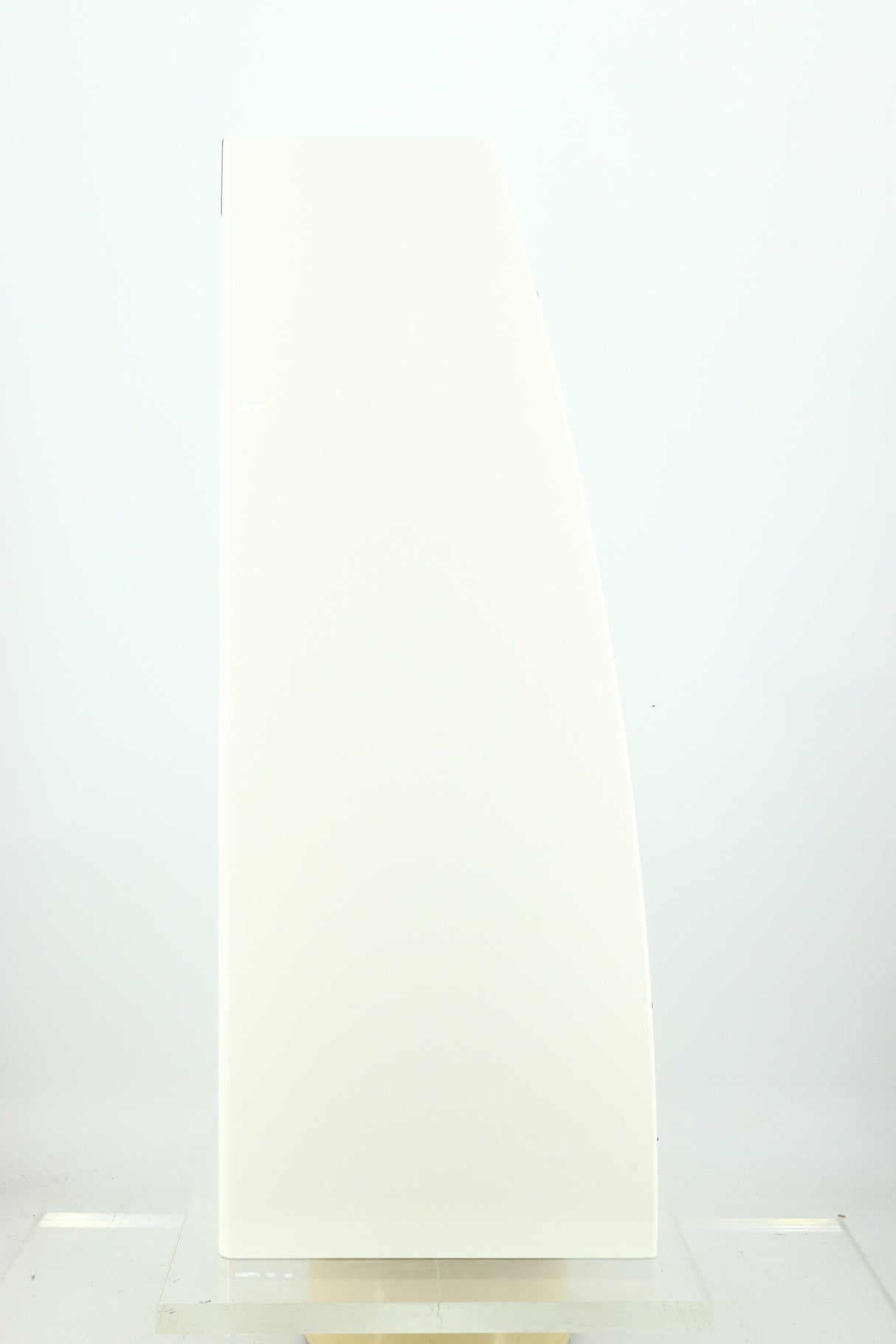 Meridian DSP5200.2 Floorstanding Speakers - White