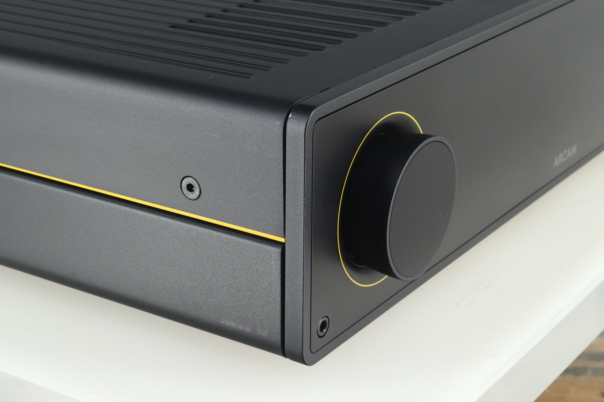 Arcam A15 Integrated Amplifier