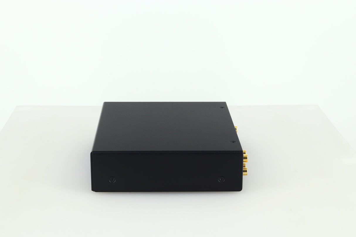 Meridian 218 Zone Controller