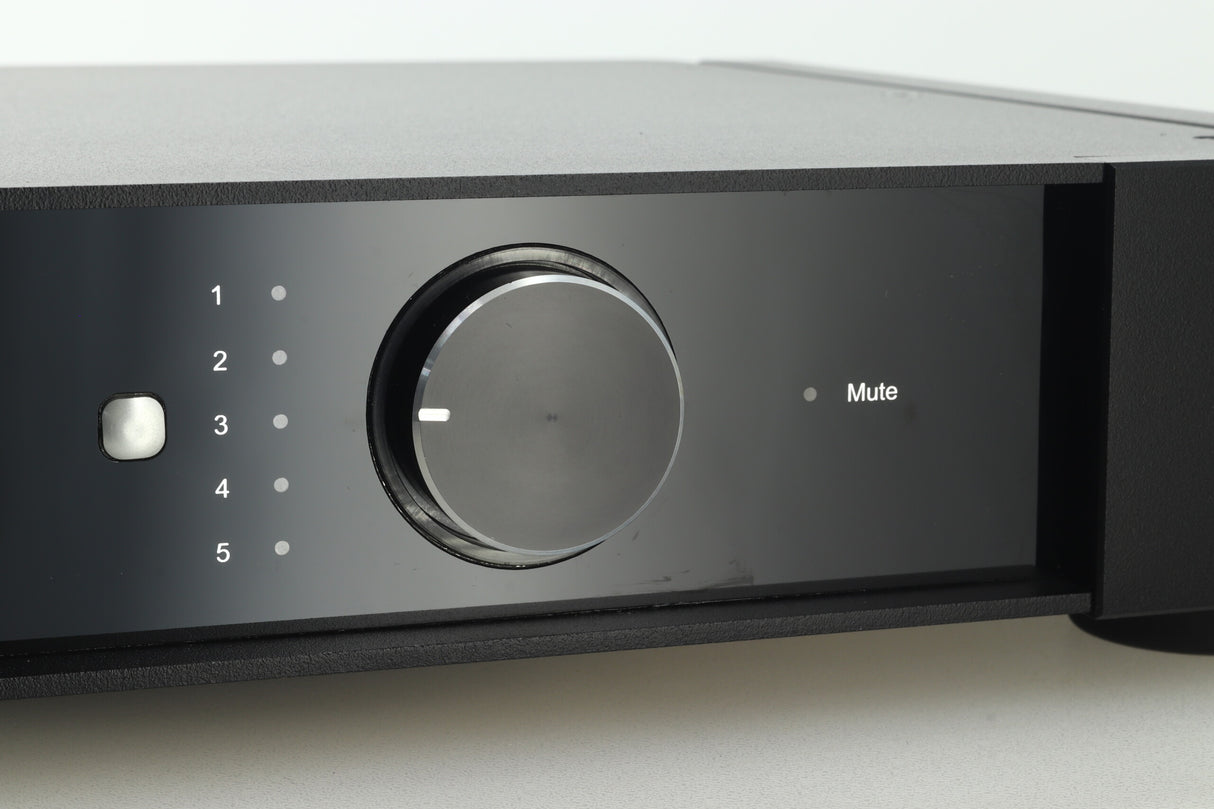Rega Elex-R Integrated Amplifier