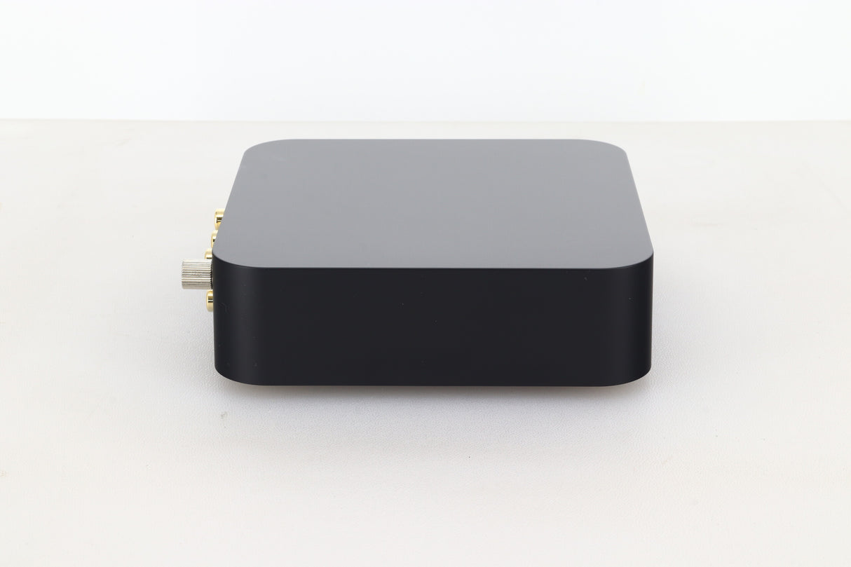 Bluesound HUB Wireless Audio Source Adapter