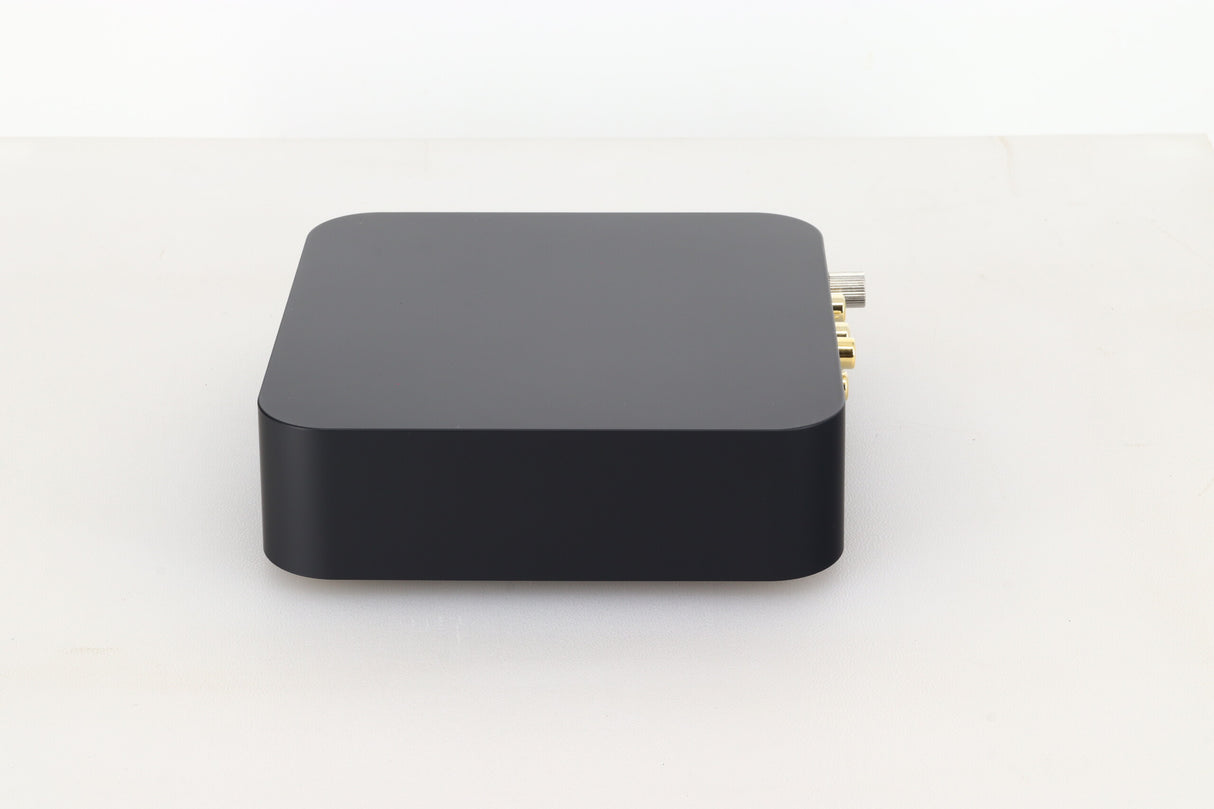 Bluesound HUB Wireless Audio Source Adapter