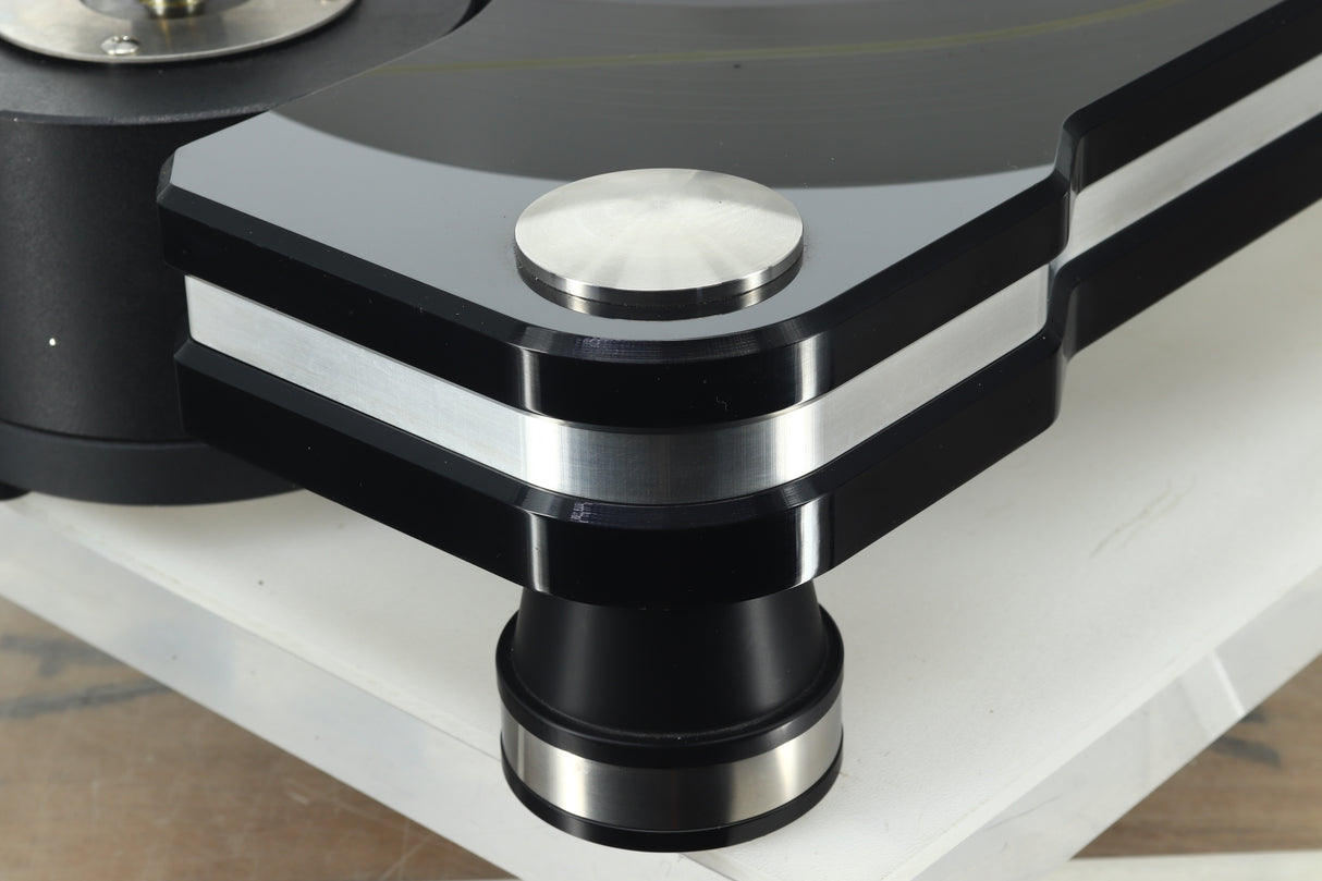 VPI Aries 3 Turntable / JMW Memorial 10.5" Tonearm / VPI SDS Power Supply