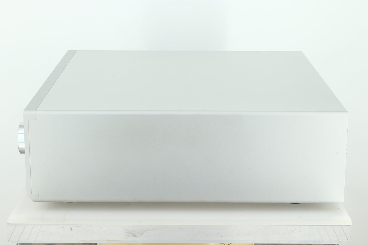 Luxman C-700U Control Amplifier - Silver