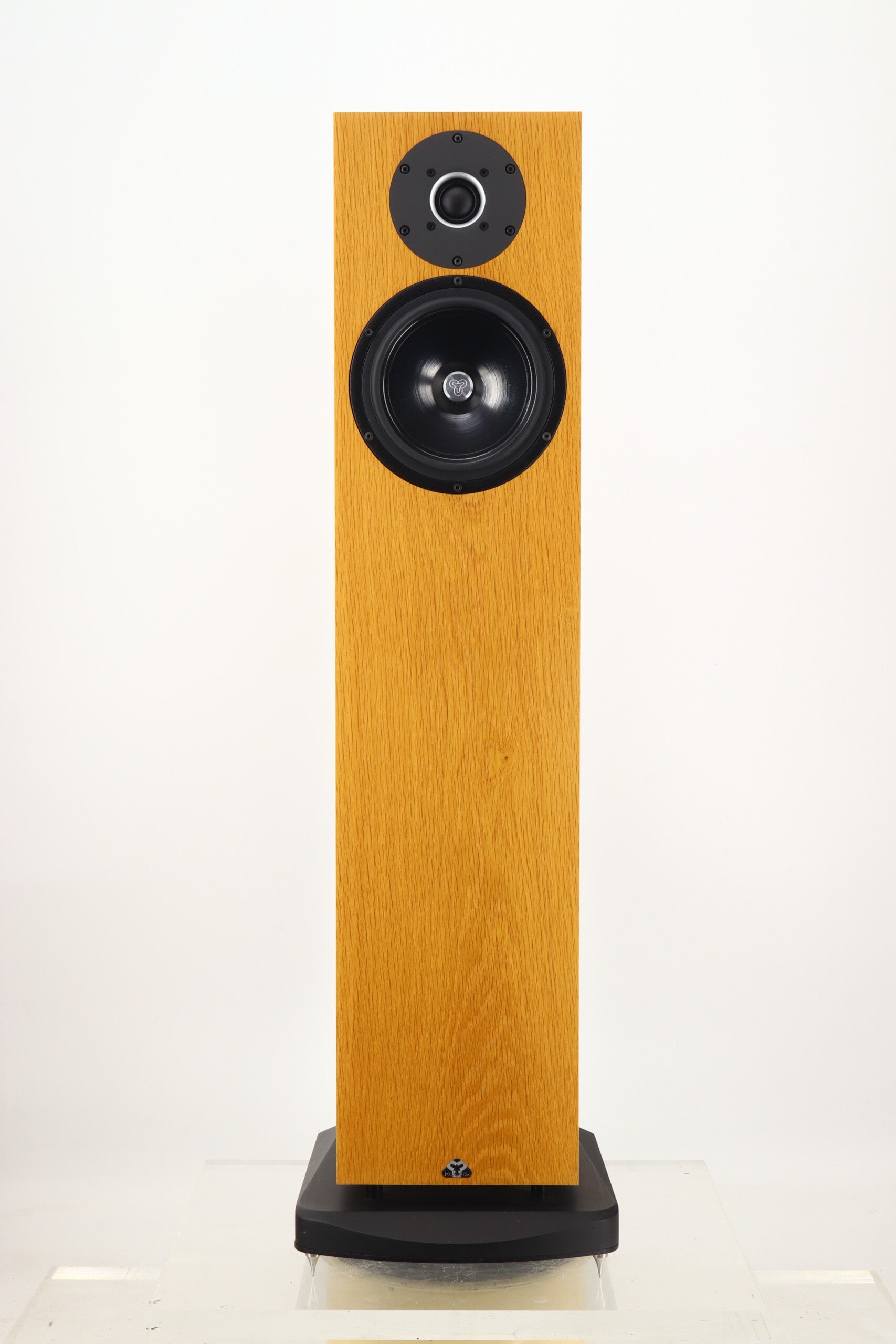 Kudos Super 20 Floorstanding Speakers - Oak – 2ndhandhifi.co.uk