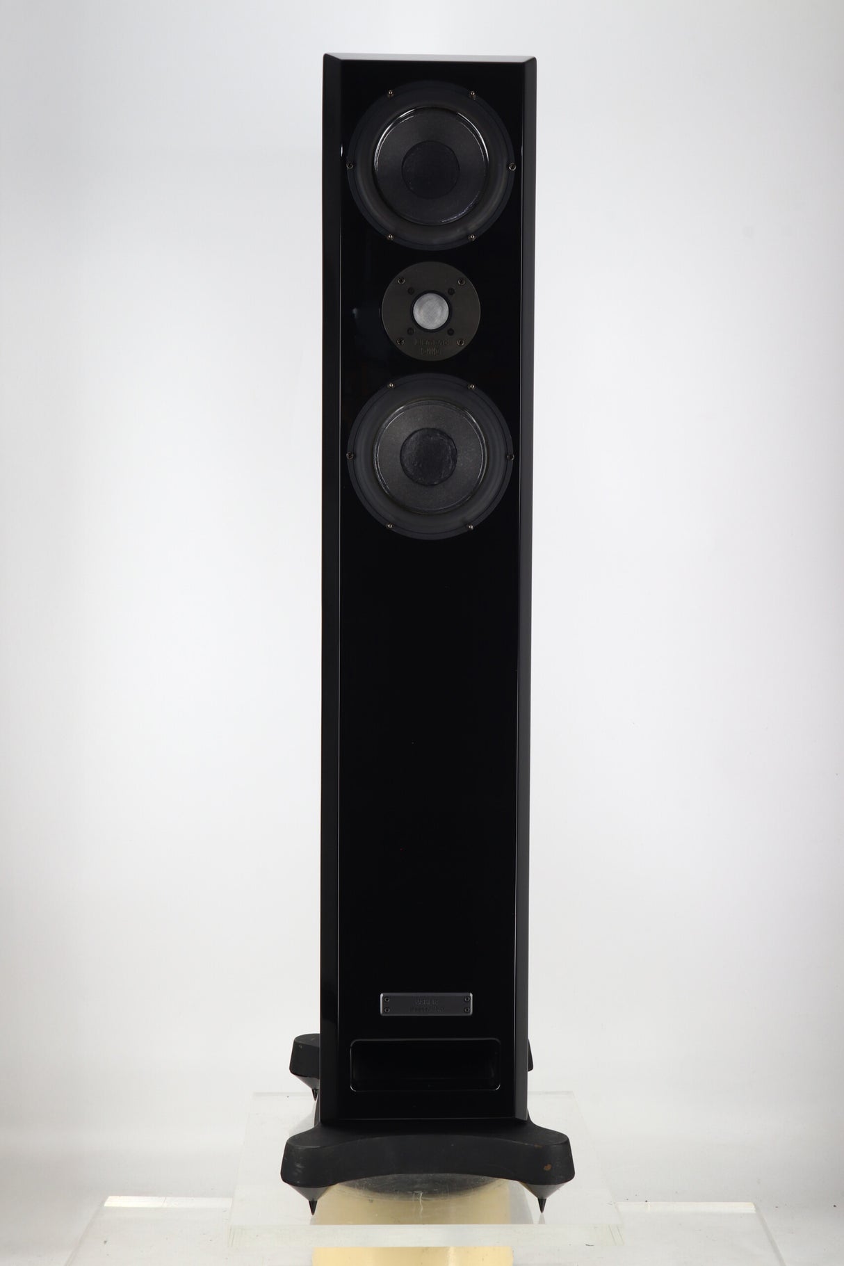 Usher Dancer Mini 2 DMD Floorstanding Speakers - Piano Black / Walnut