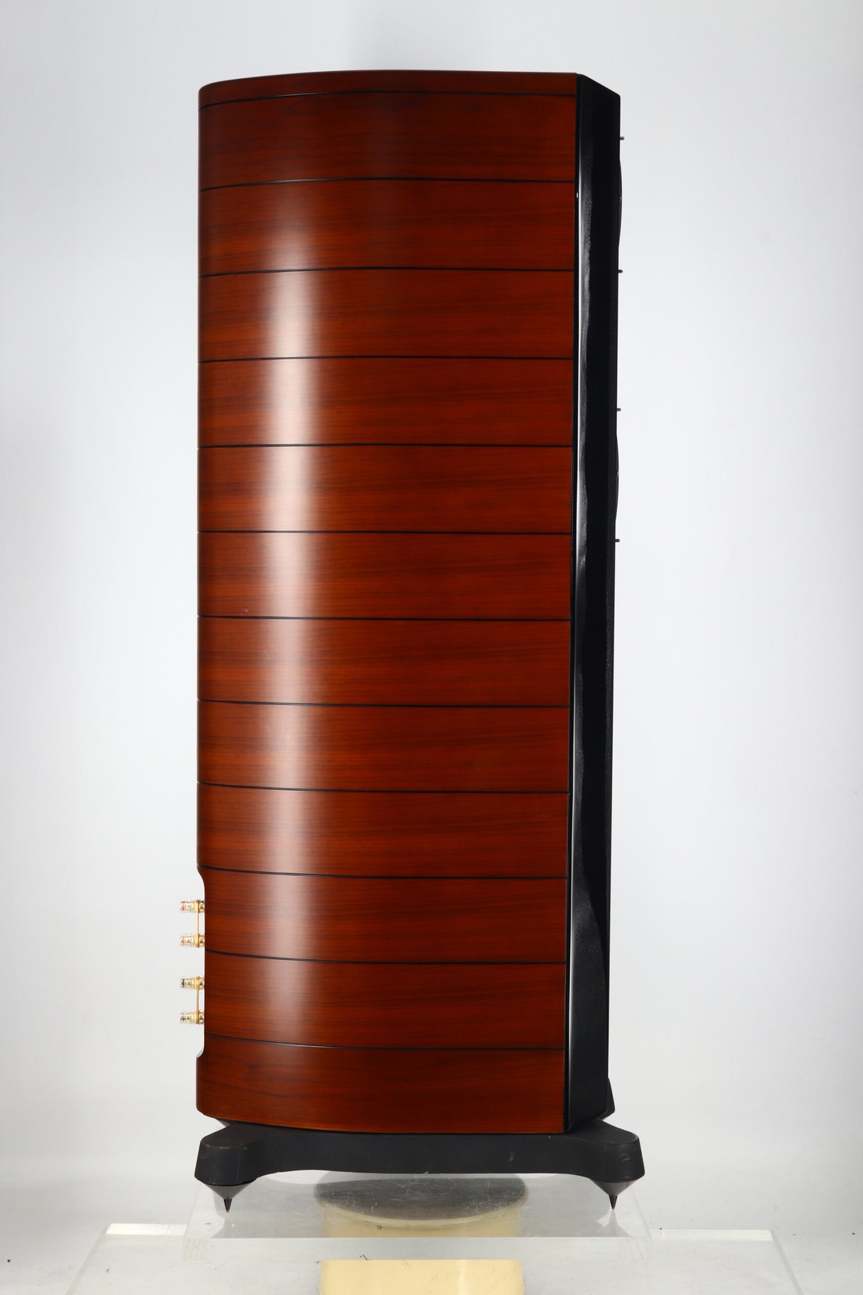 Usher Dancer Mini 2 DMD Floorstanding Speakers - Piano Black / Walnut