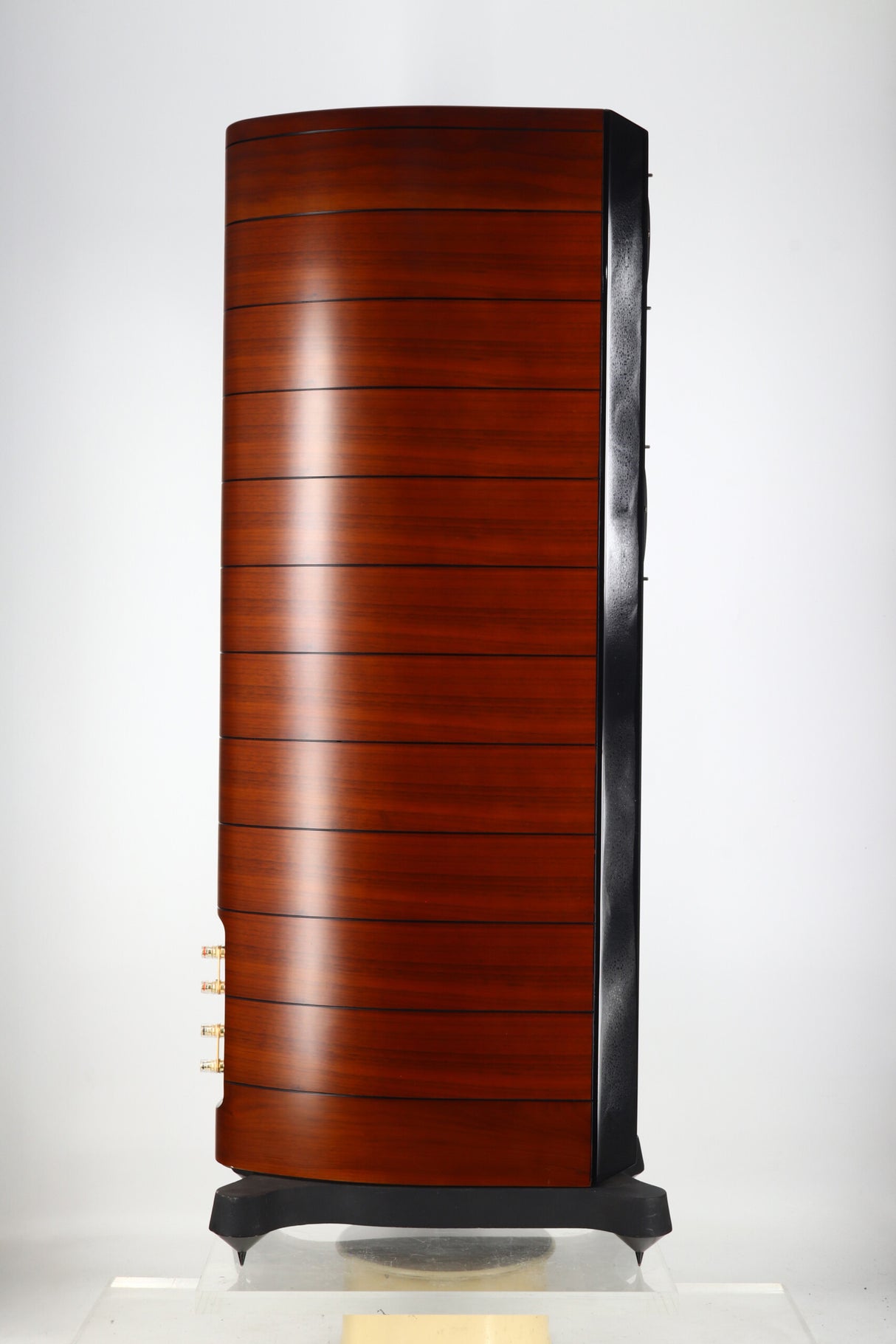 Usher Dancer Mini 2 DMD Floorstanding Speakers - Piano Black / Walnut