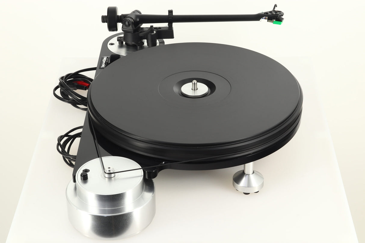 Michell Tecnodec Turntable / Rega RB202 tonearm / AT-95E Cartridge