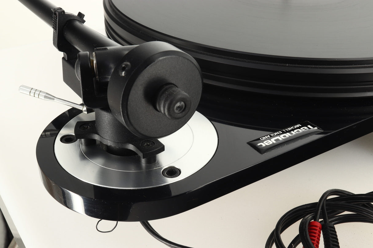 Michell Tecnodec Turntable / Rega RB202 tonearm / AT-95E Cartridge