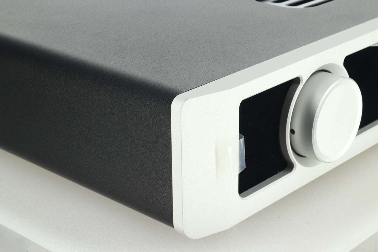 Heed Lagrange Integrated Amplifier - Silver