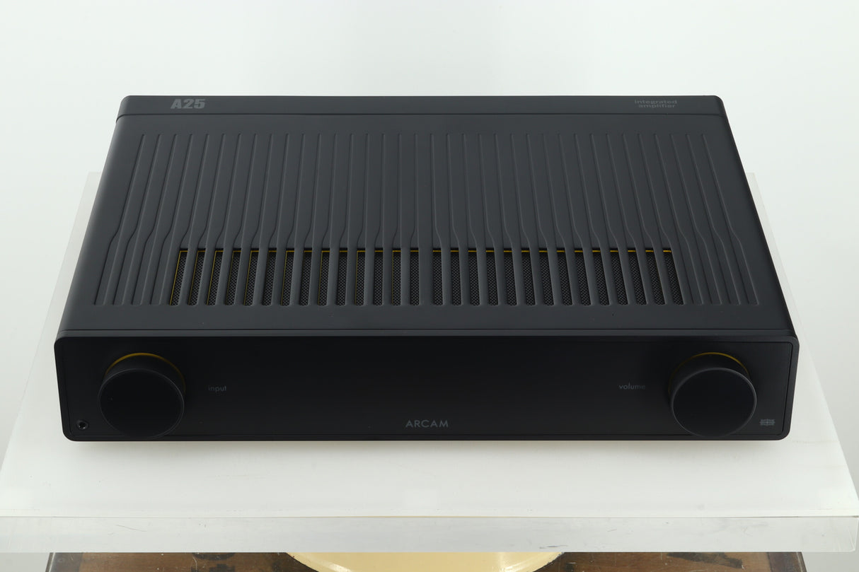 Arcam A25 Integrated Amplifier