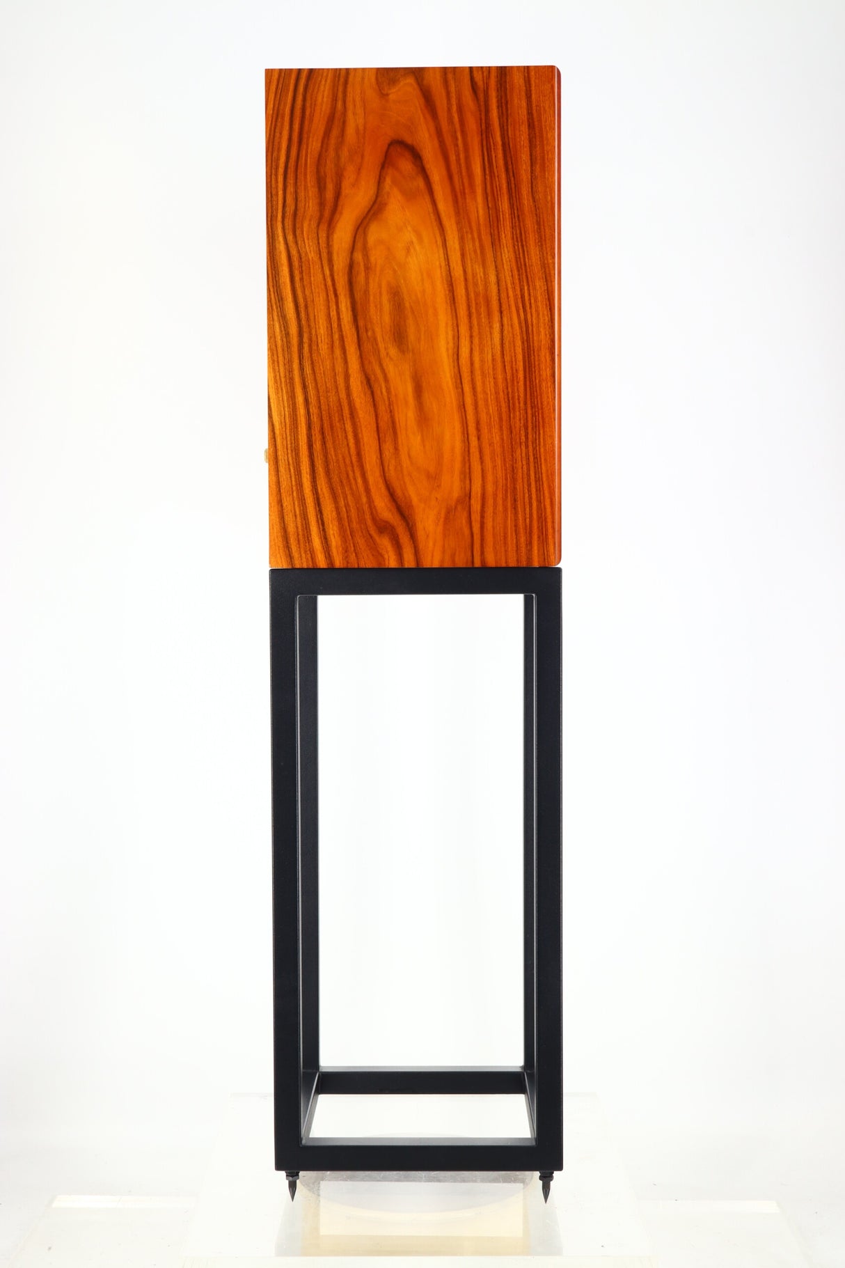 Harbeth M30.1 Standmount Speakers & Stands - Rosewood