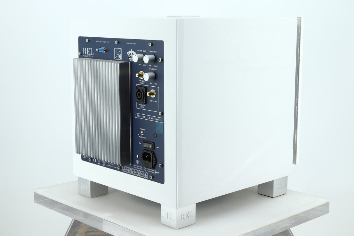 REL T9i Subwoofer - Piano White
