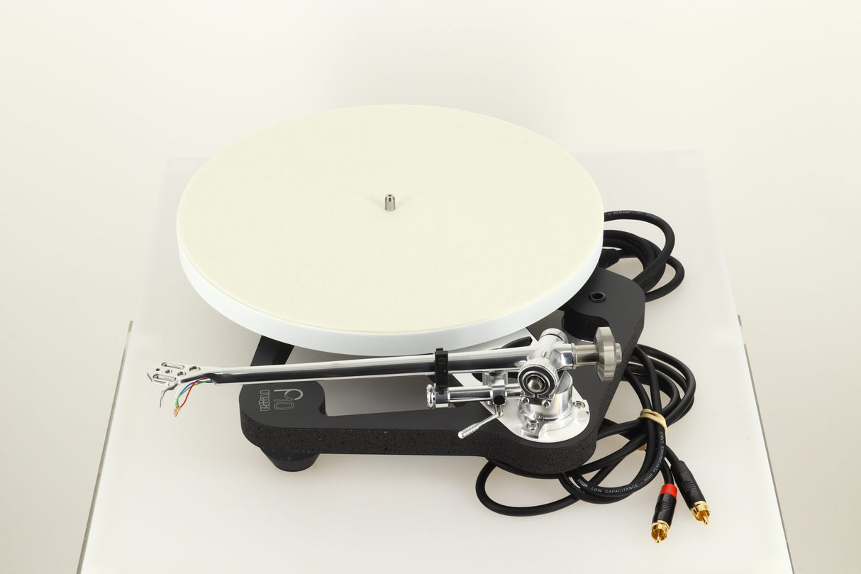 Rega Planar 10 Turntable - Matt Polaris Grey