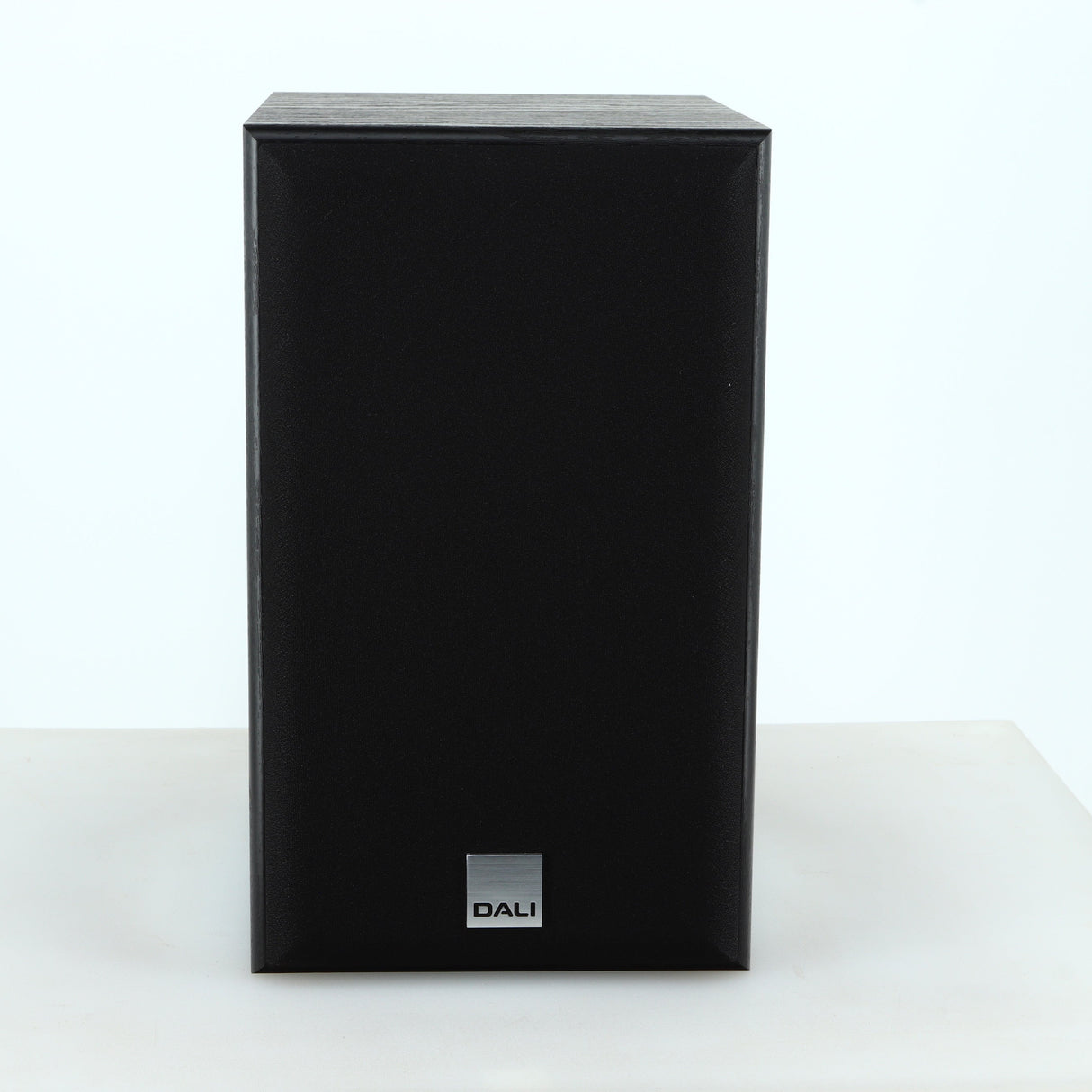 Dali Spektor 2 Standmount Speakers - Black Ash