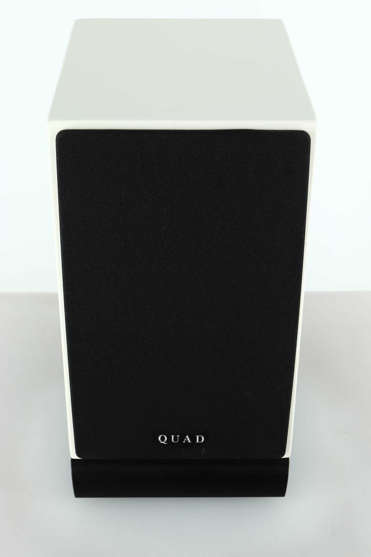 Quad 9AS Active Standmount Speakers - White