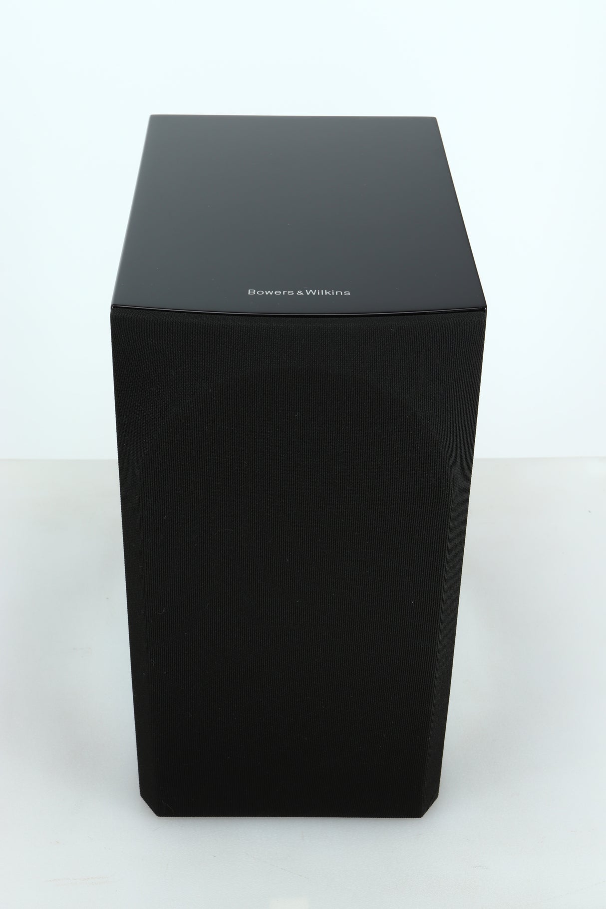 B&W 707 S3 Standmount Speakers - Gloss Black