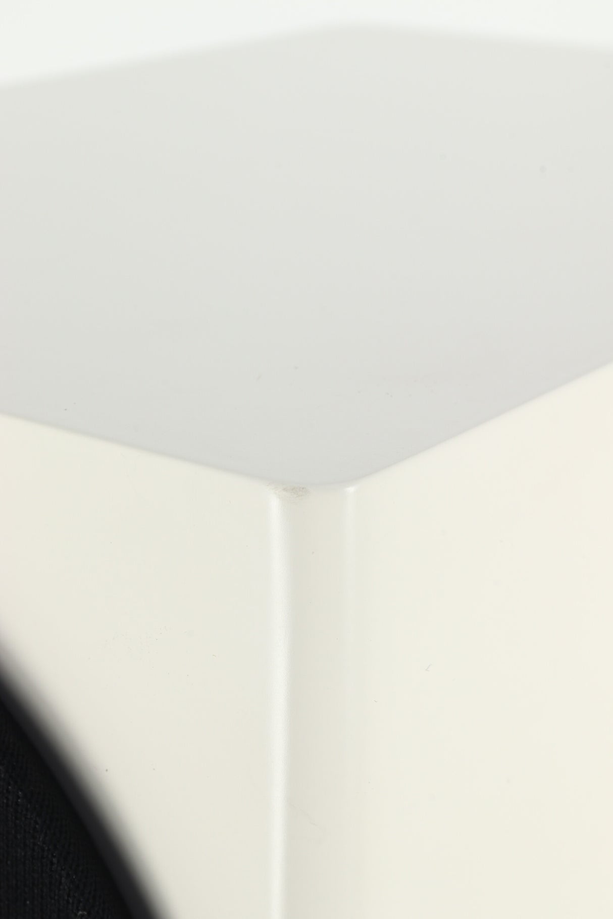 Monitor Audio Silver 200 Floorstanding Speakers - Satin White