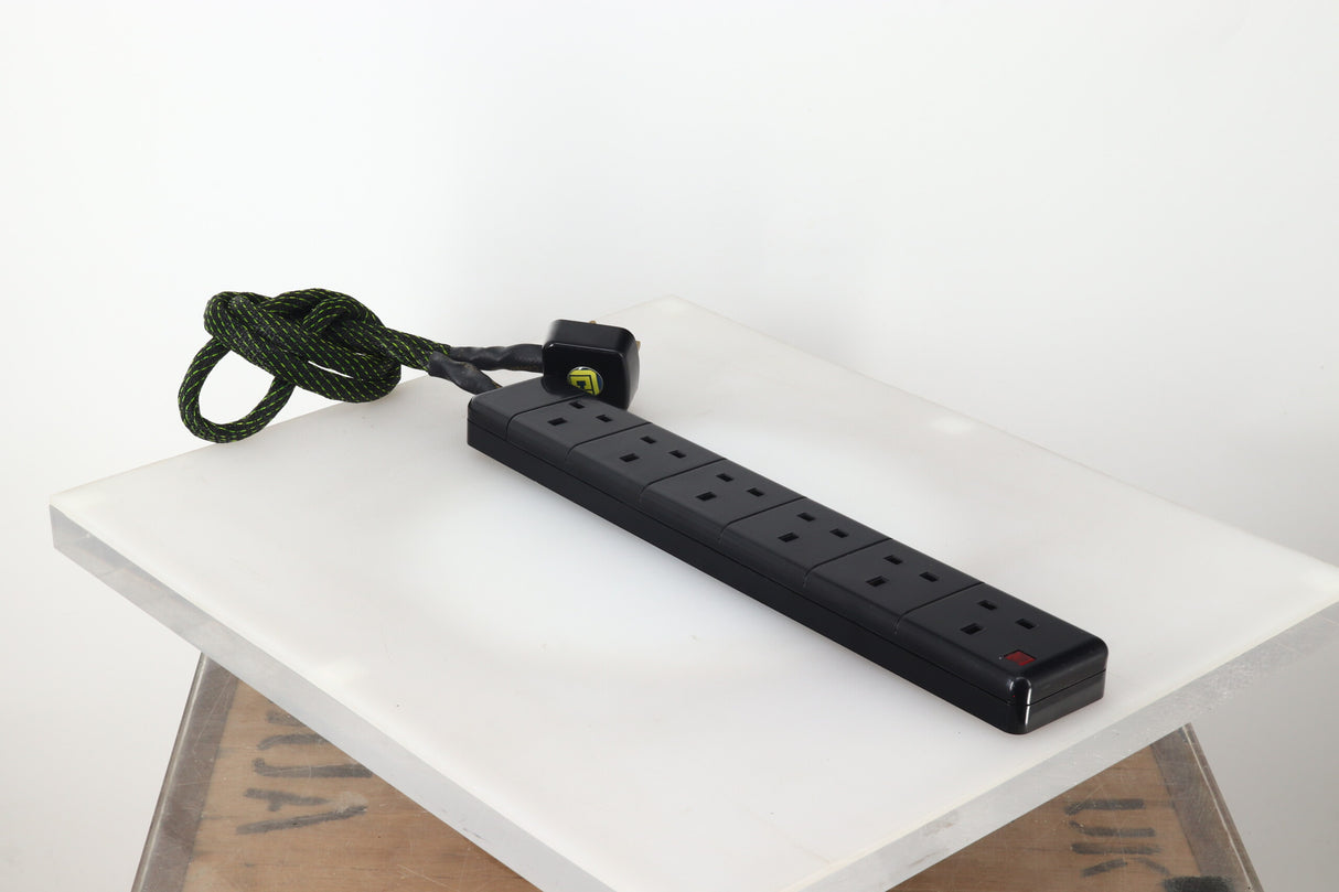 TCI Baby Constrictor 6-Way Mains Block
