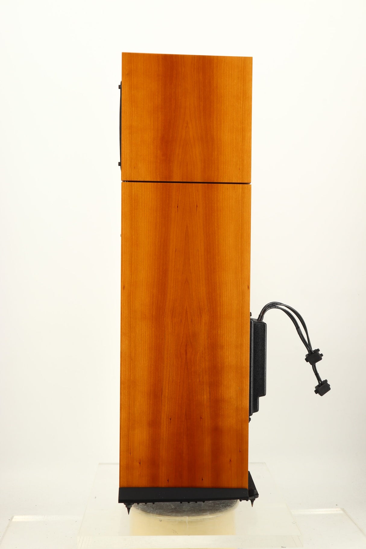 Naim Allae Floorstanding Speakers - Cherry