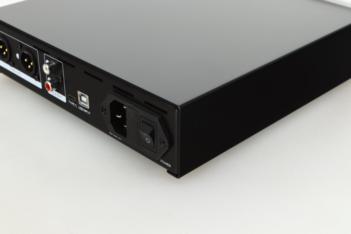 HiFiMAN EF400 Headphone Amplifier / DAC