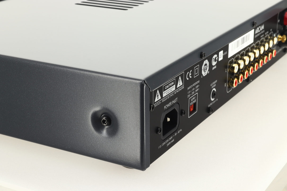 Arcam FMJ A19 Integrated Amplifier