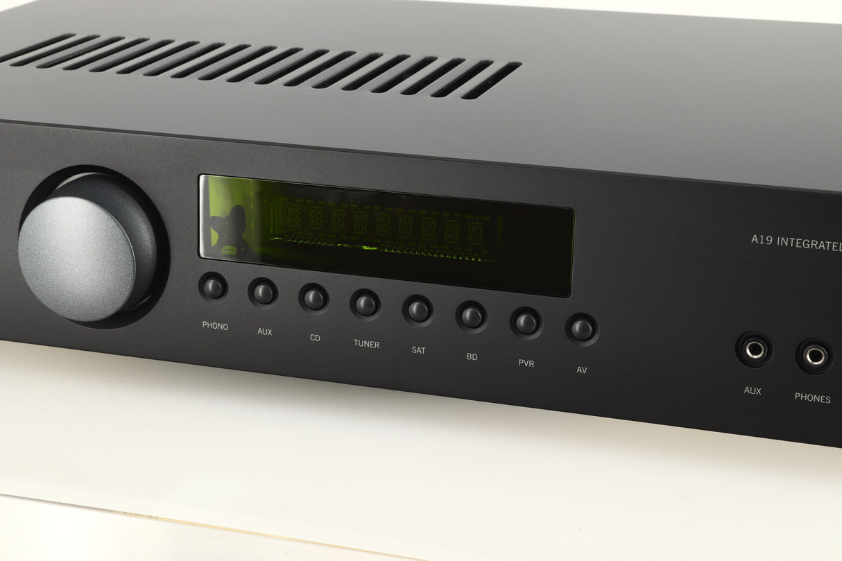 Arcam FMJ A19 Integrated Amplifier