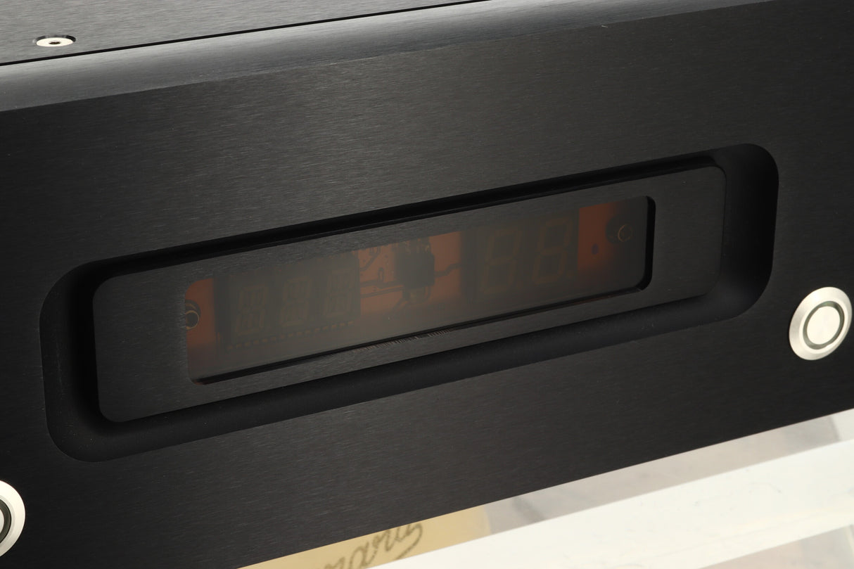 Ayre AX-5 Twenty Integrated Amplifier - Black