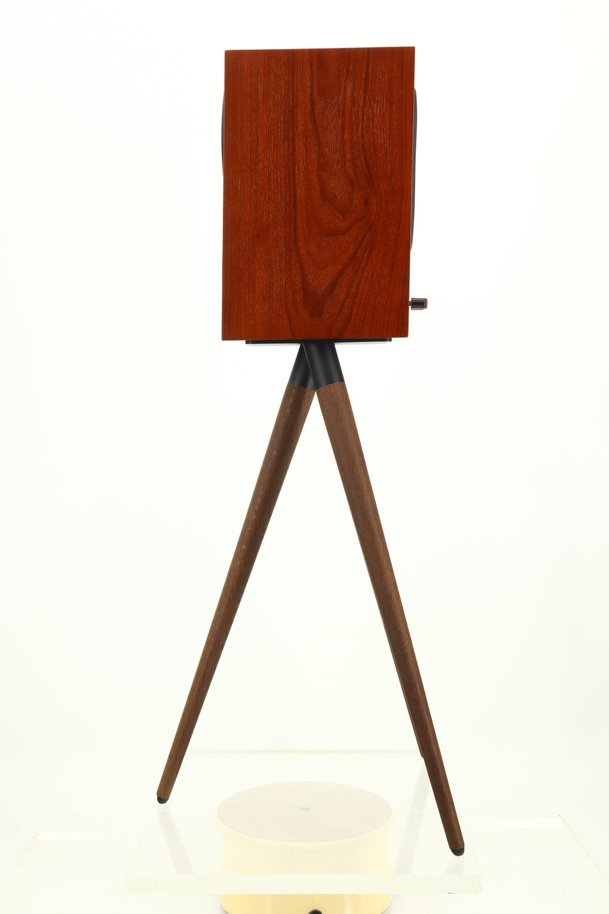 Buchardt S400 Standmount Speakers - Smoked Oak / Stands - Dark Oak