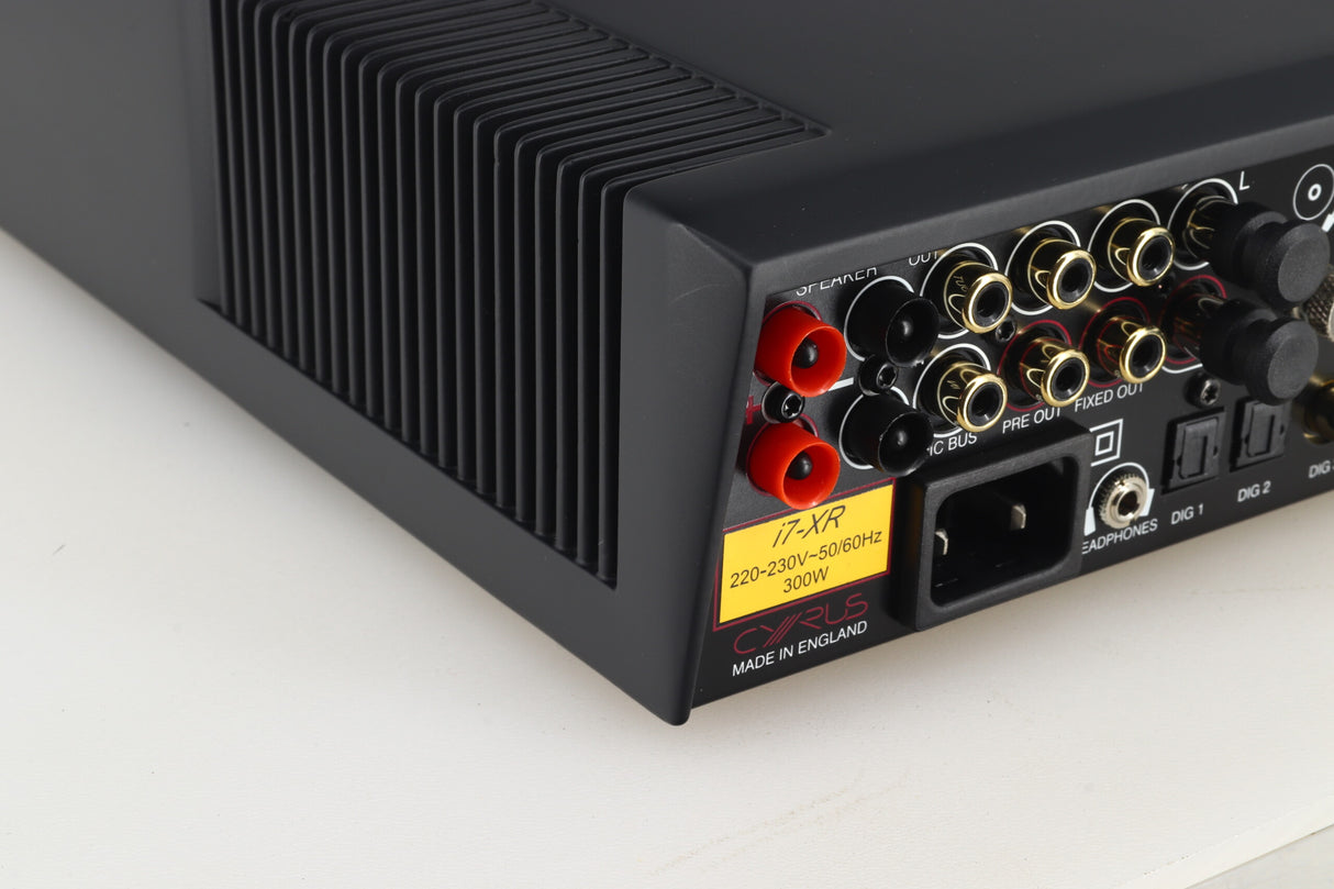 Cyrus i7 XR Integrated Amplifier - Black