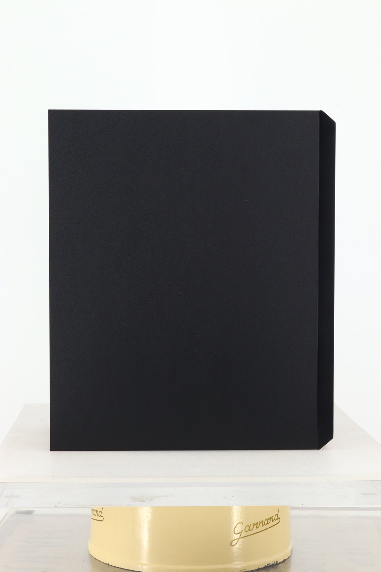 Dynaudio Emit 20 Standmount Speakers - Black